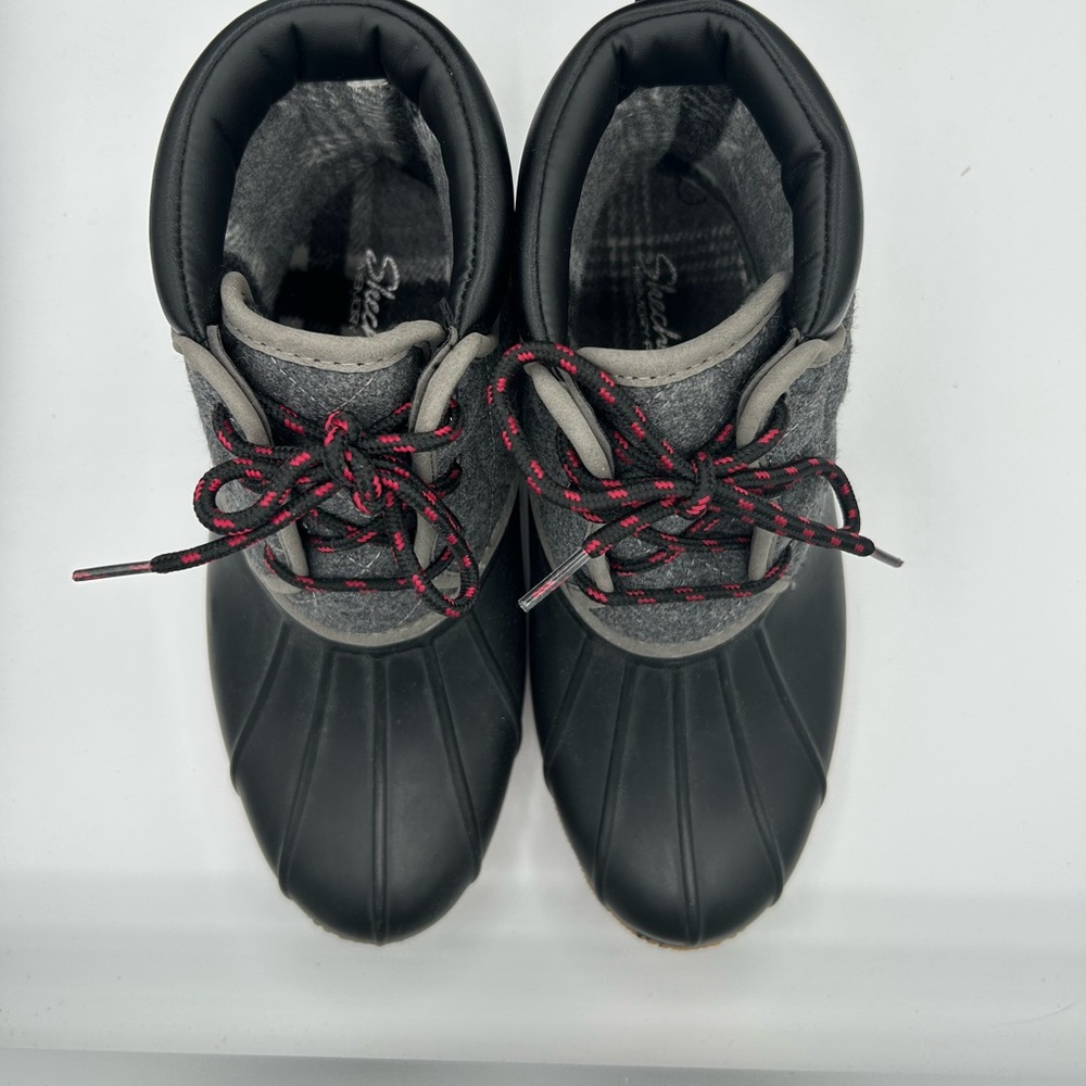 Skechers Black and Gray Winter Boots with Red Laces